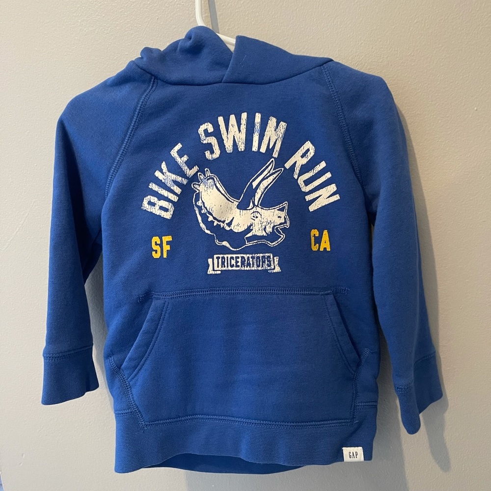 3 sweaters - Picture 15 of 16